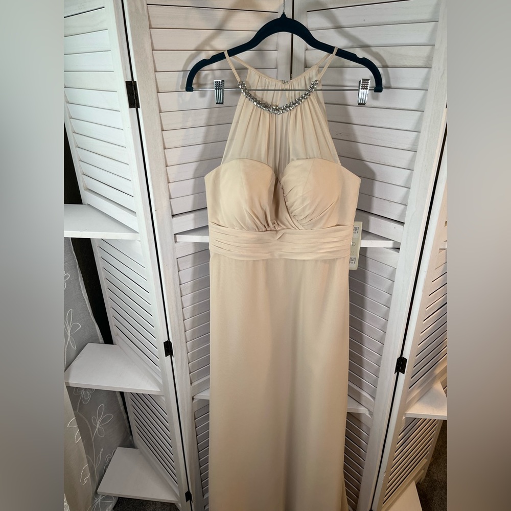 NEW GATHERED & GOWN DRESS